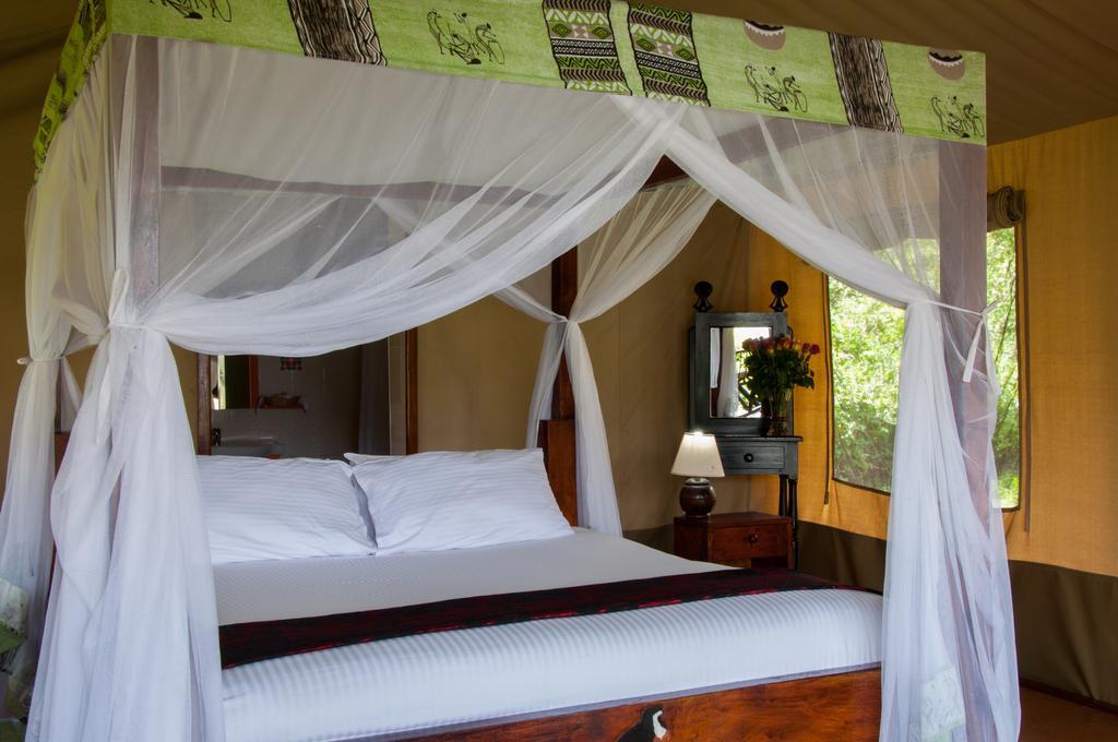 Crater Lake Tented Camp And Game Sanctuary Naivasha Extérieur photo